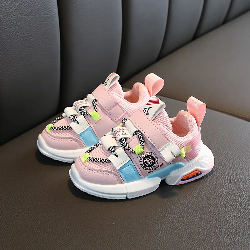 Breathable Sports Shoes