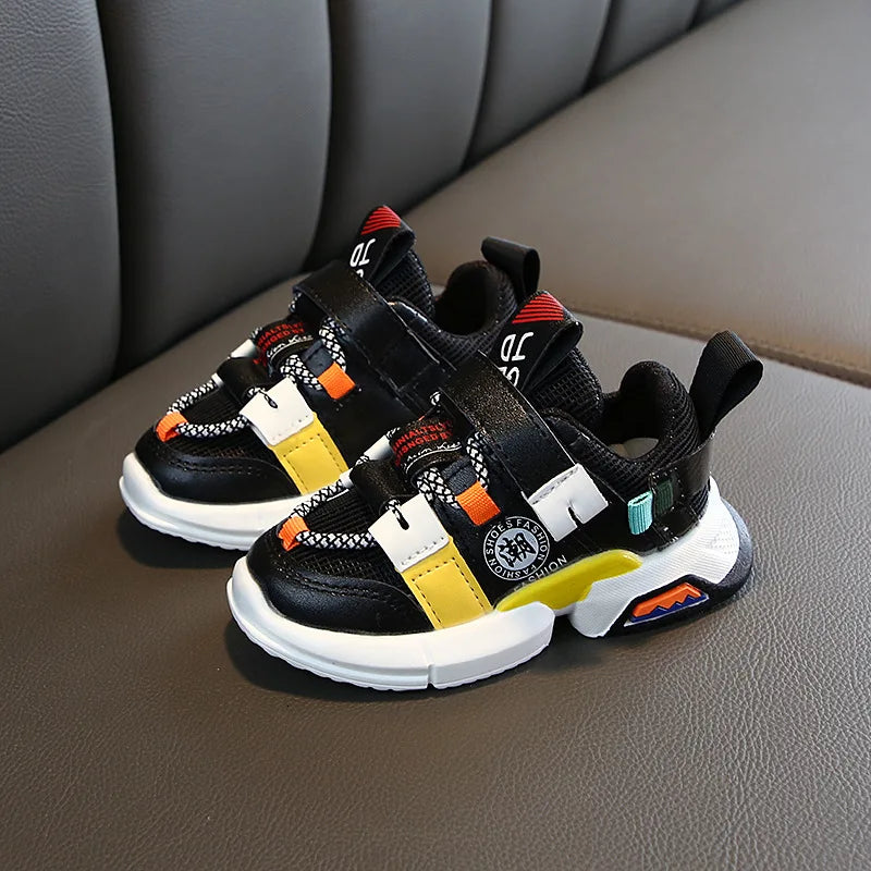 Breathable Sports Shoes